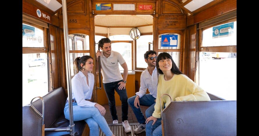 Lisboa 360º: Tour en helicóptero, a pie y en barco