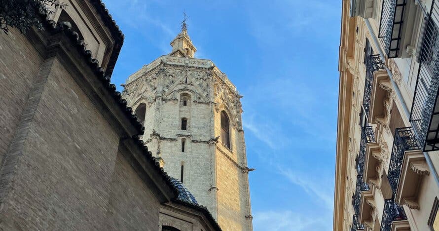 Street Escape por el centro de Valencia con VisitEscape APP