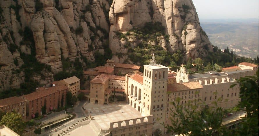 Catalunya Bus Turístic. Premium Montserrat - Tickets included