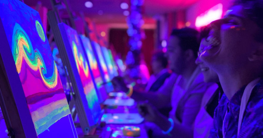 Art Wine en fluor, relájate pincel y copa en mano