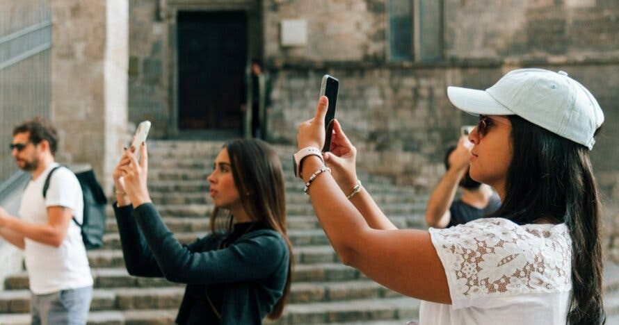 Free Tour Histórico Gótico 2h Barcelona + Realidad Aumentada