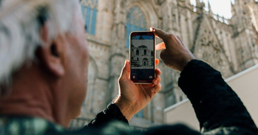 Free Tour Histórico Gótico 2h Barcelona + Realidad Aumentada