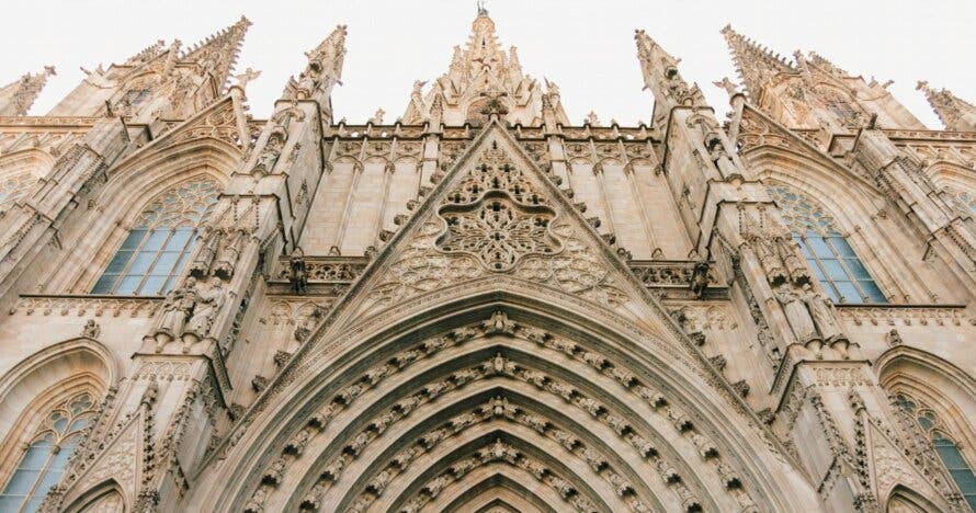 Free Tour Histórico Gótico 2h Barcelona + Realidad Aumentada