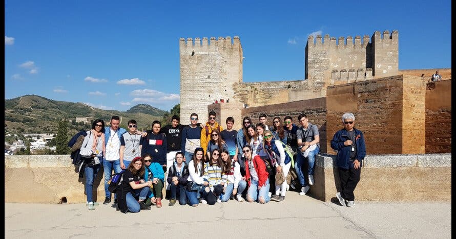 Visita Alhambra: Jardines del Sultán, Generalife y Alcazaba