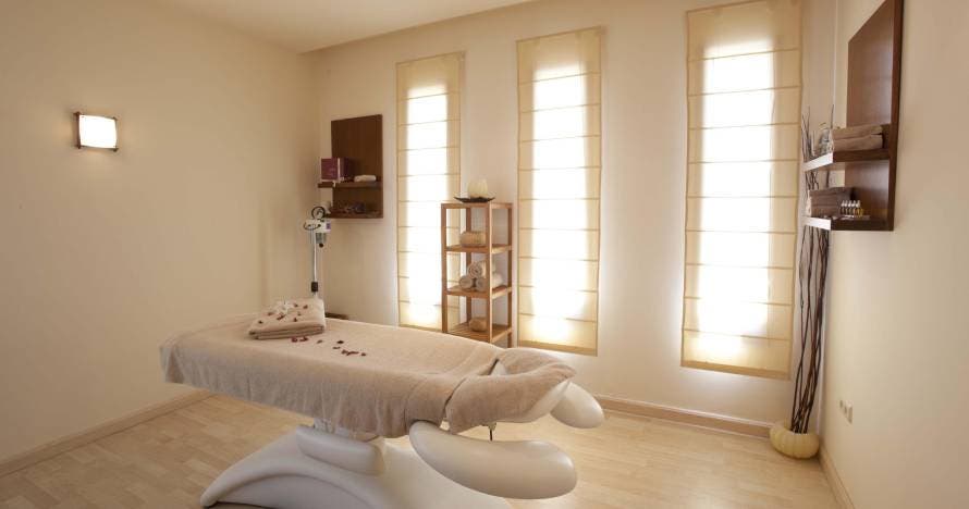 Relájate en el Hospes Palacio de Arenales & Spa Cáceres