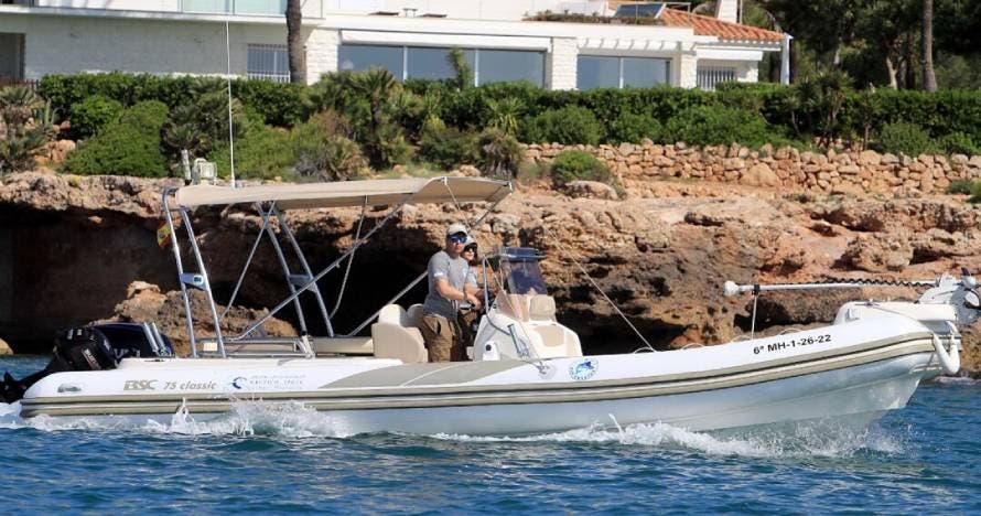 Paseo de 6 horas en barco por el Castillo de Peñíscola