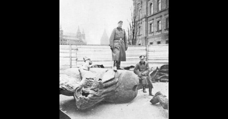 Tour sobre la Segunda Guerra Mundial