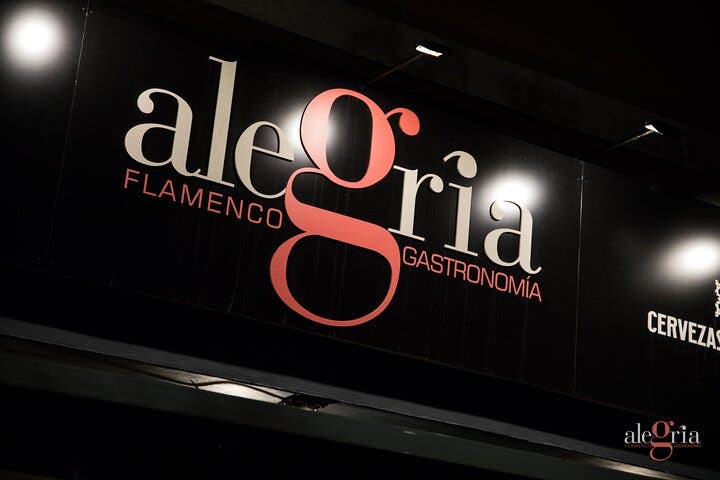 Espectáculo auténtico de flamenco. Alegria y gastronomia Málaga