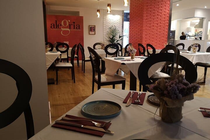 Espectáculo auténtico de flamenco. Alegria y gastronomia Málaga