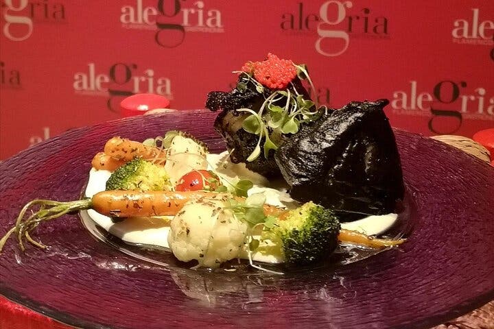 Espectáculo auténtico de flamenco. Alegria y gastronomia Málaga