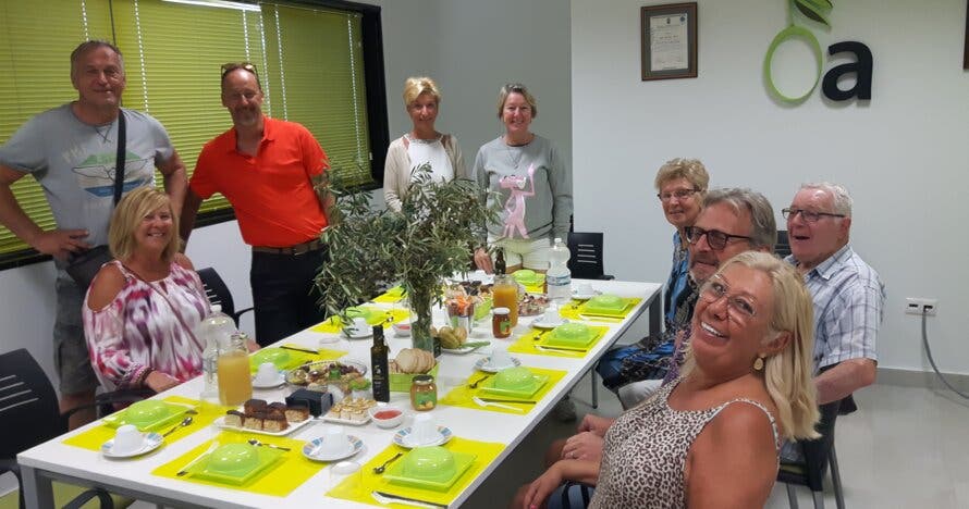Visita guiada, degustación de AOVE, Geoda Gigante y mucho más