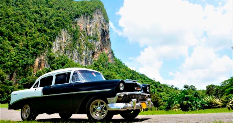 Tour Viñales en auto clásico