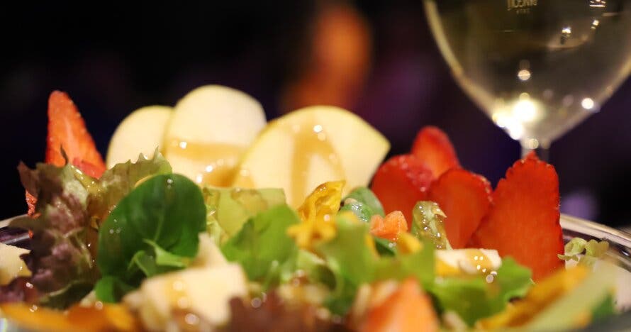 Cenarte Monólogos: Cena + Monólogo, copas y muchas risas