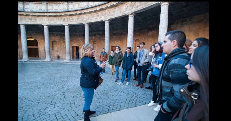 ¿Tienes tu entrada de la Alhambra? Visítala en un grupo reducido