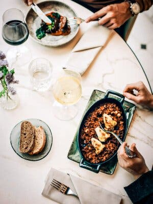 Jueves de arroz: sabores irresistibles en Hotel Canopy Madrid