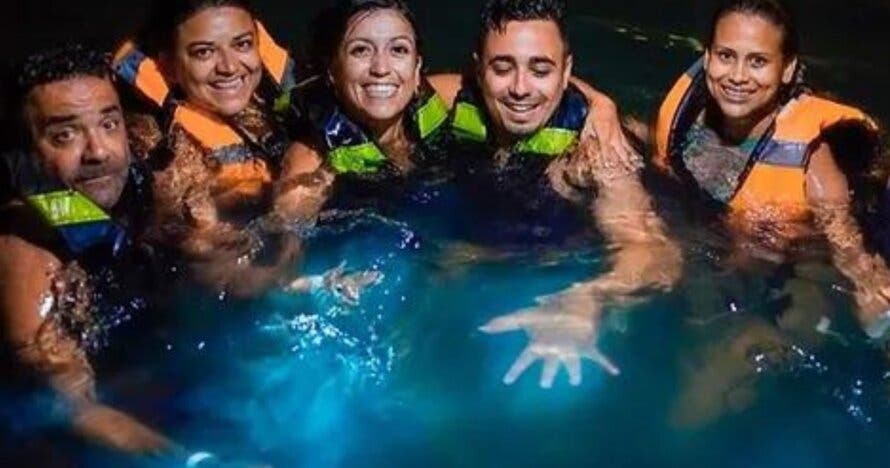Barú VIP: Freedom Beach Club, atardecer, plancton bioluminiscente