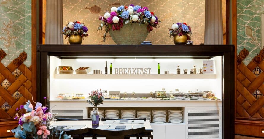 Desayuno Buffet en Hotel Modernista 4*