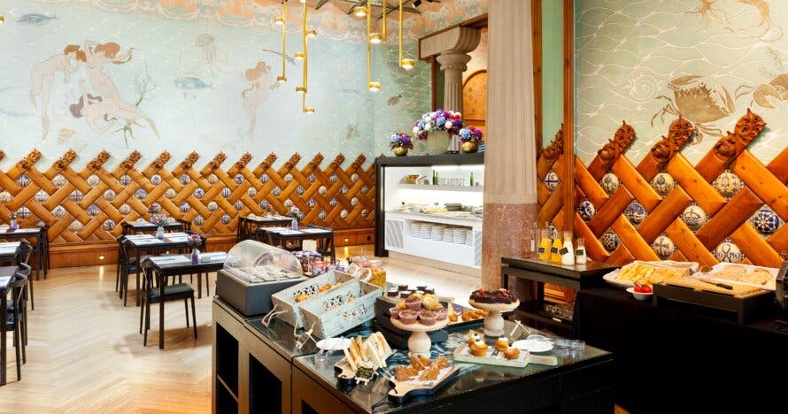 Desayuno Buffet en Hotel Modernista 4*