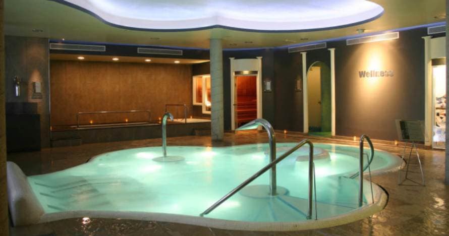 Circuito Spa de 60 minutos con masaje para 1 o 2 personas