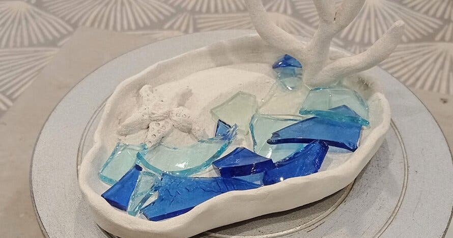Crea tu pieza personalizada y decórala con cristal fundido