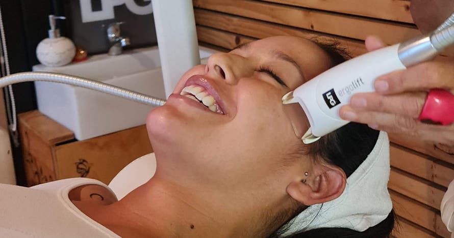 Facial pre party con lifting natural LPG