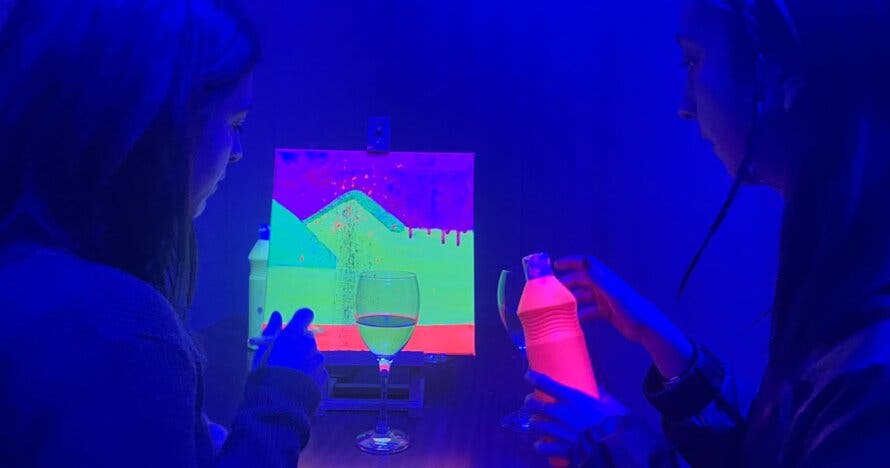 Arte, vino y texturas. Actividad multisensorial