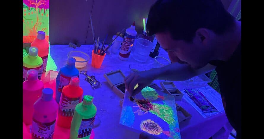 Arte, vino y texturas. Actividad multisensorial