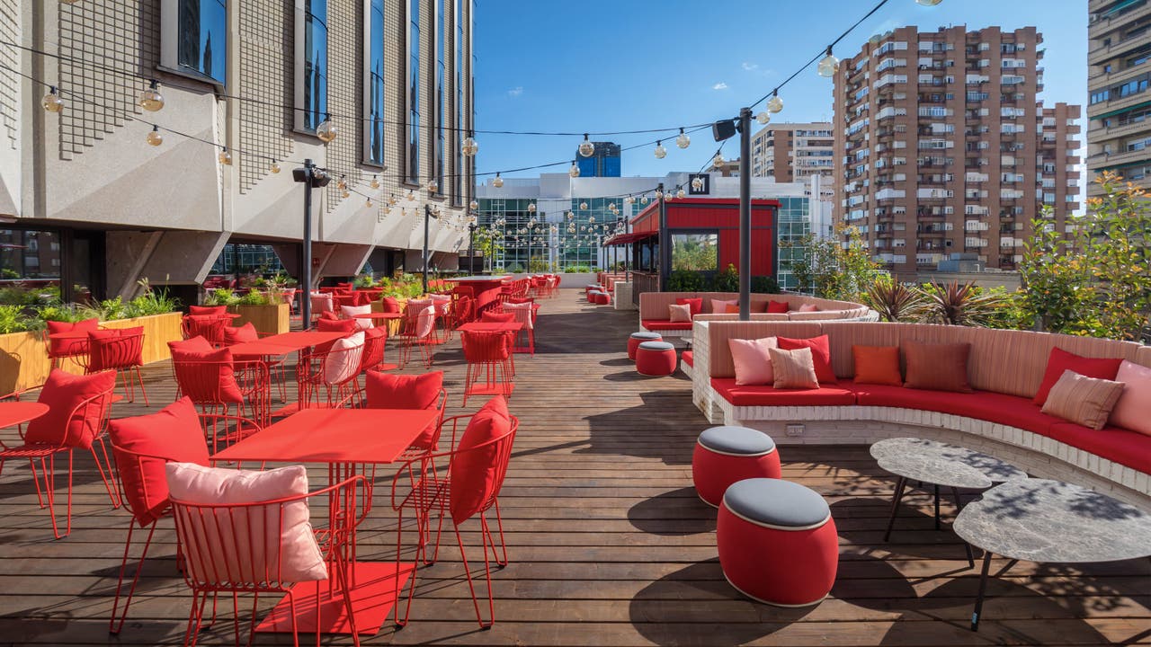 Bites y Beats: Brunch de Escándalo en Planta Z Canopy Hilton