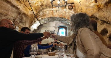 Cata de vinos y maridaje con tapas en Ribera del Duero foto 1