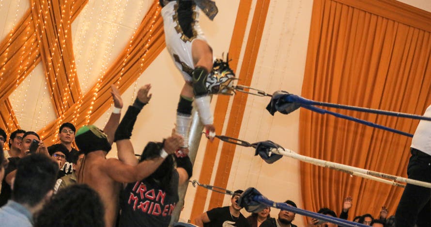 Fuego cruzado + Wrestlemania: Reunión