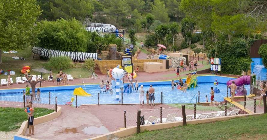 Aqualeon Water Park