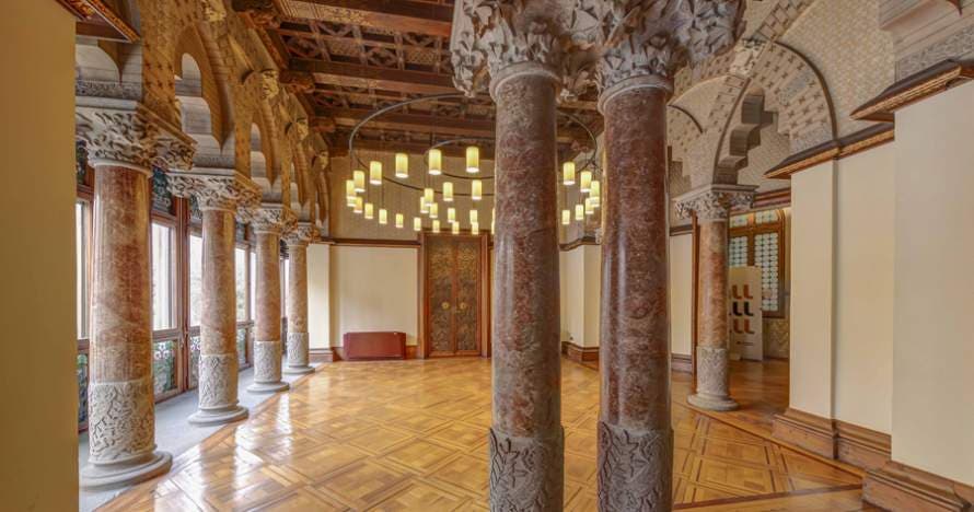 Visita guiada al Palau Baró de Quadras - Cases Singulars