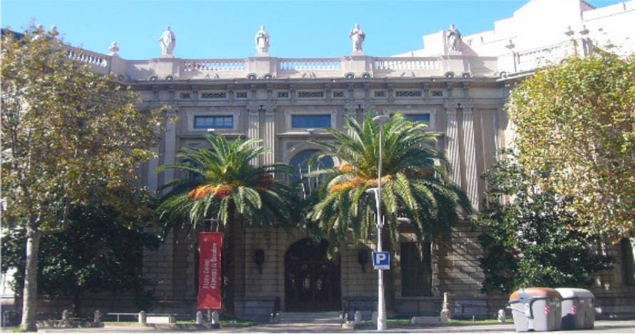 Visita guiada al Palauet Casades - Cases Singulars
