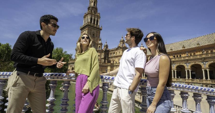 Tres ciudades en un día: Ronda, Pueblos Blancos y Sevilla desde Málaga