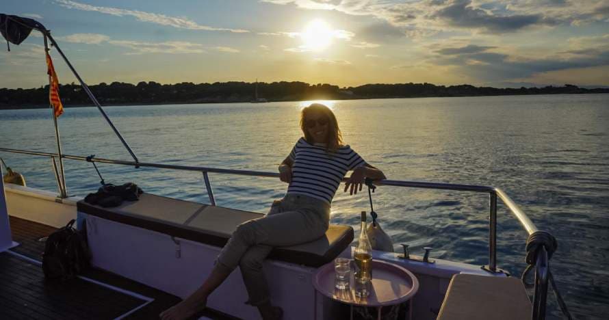 Puesta de sol en barco