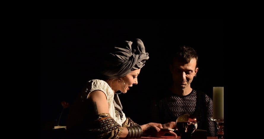 Svetlana, Oráculo teatral - experiencia interactiva