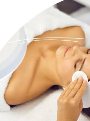 Limpieza facial con aparatologia