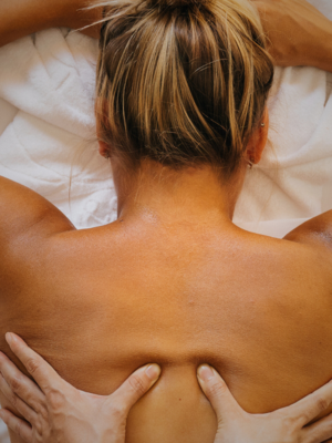 Masaje relajante con Aromaterapia