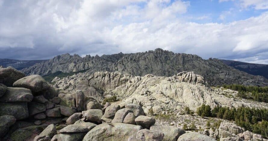 Escalada guiada en la Pedriza