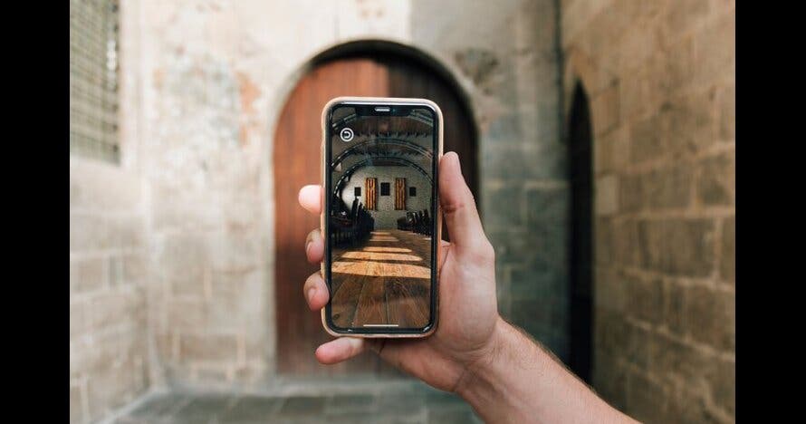 HistARy: AudioTour de Historia y Comedia con Realidad Aumentada
