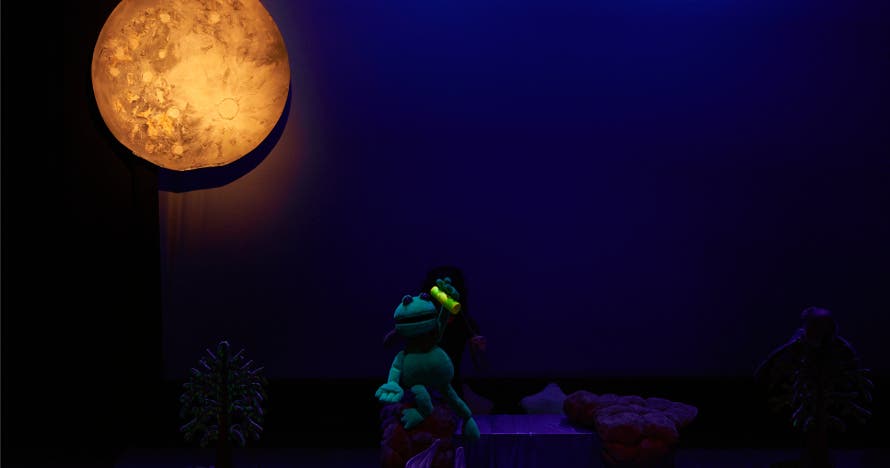 Una rana en la Luna (Teatro para bebés)