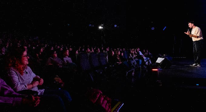 Los 30 son los nuevos... ¡Vete a la mierda! - Jorge Santos en Madrid