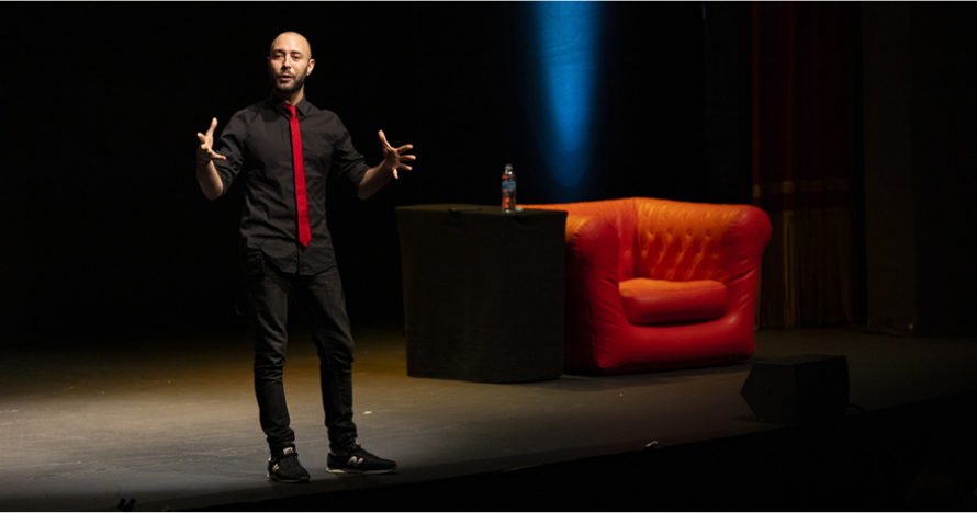 Tinder Sorpresa - Andreu Casanova, en Valencia