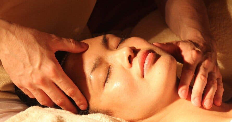 masaje facial kobido japónes