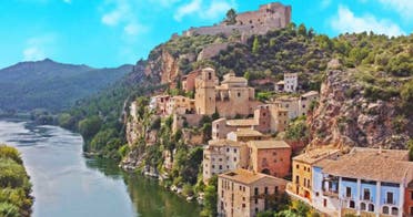 Escape The Town en Miravet - Escape room al aire libre foto 1