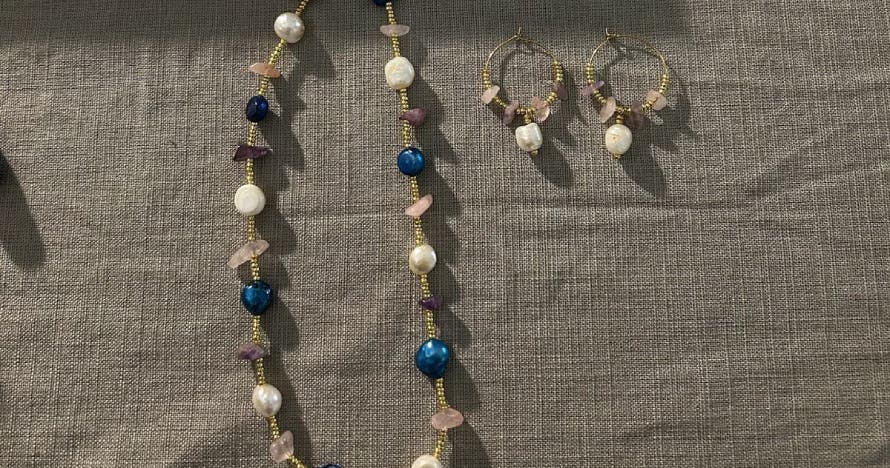 Jewels and Wine: Taller de joyería con bebida ilimitada en la Gran Vía