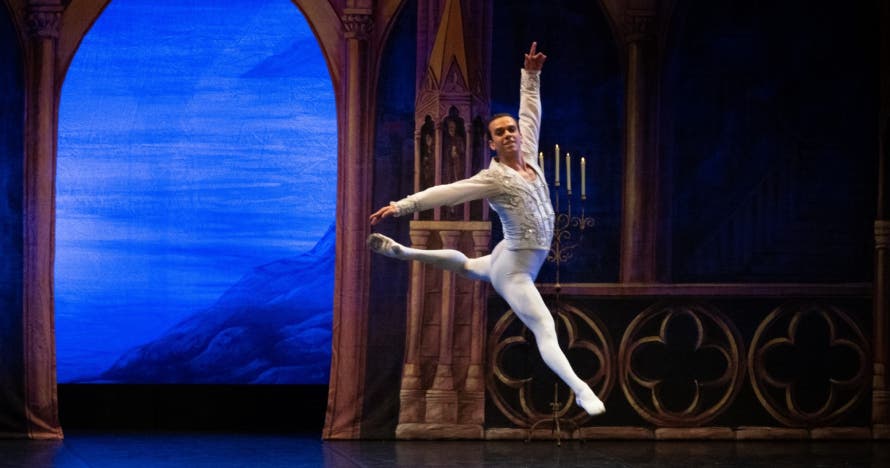 Ballet de Kiev, El Lago de los Cisnes