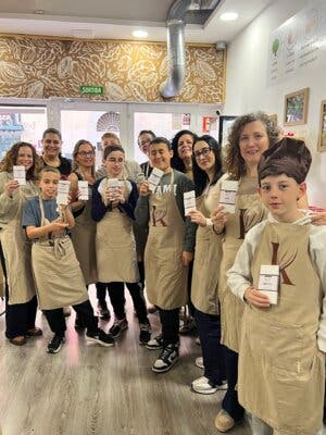 Minitaller de chocolate para familias y niños en el barrio de Gracia