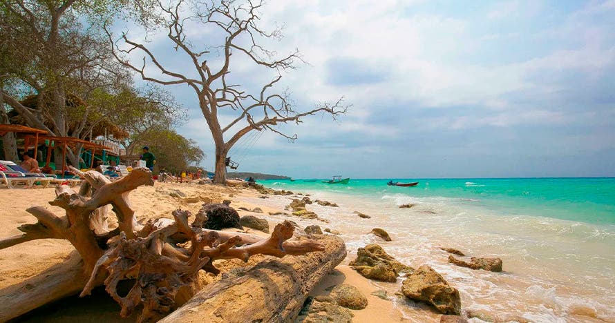 Tour Dia Completo en Playa Tranquila Barú con Almuerzo