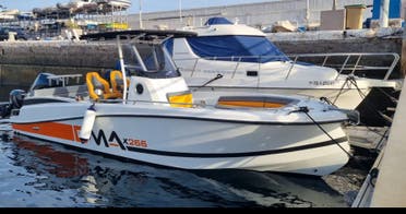 Barco privado en Puerto Marina San Miguel (Tenerife) foto 1